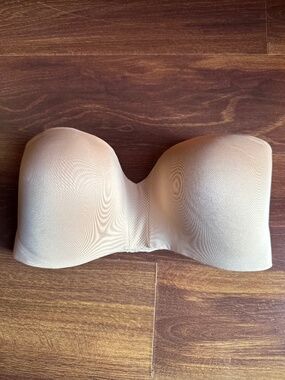 MAIDENFORM Wireless Strapless Bra Size 36DD
